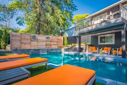 Logo of Baker Pool & Spa Store