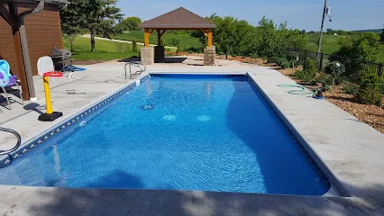 Logo of Binner Pools, Spas and Fireplaces