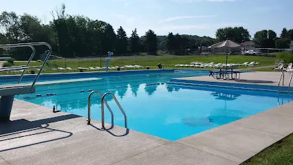 Logo of Chapel Valley Swim Club