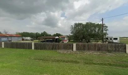 Logo of Chris & Sons Swimming Pools