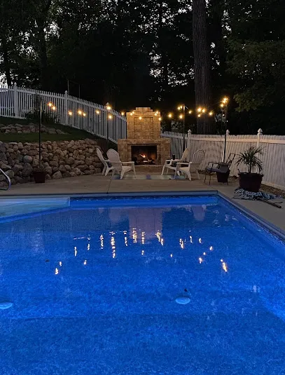 Logo of D & L Pools, Inc.