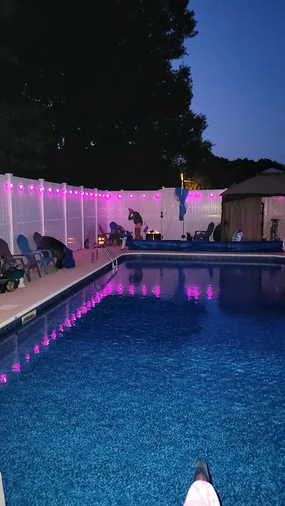 Logo of Dave's Waves Pool & Spa