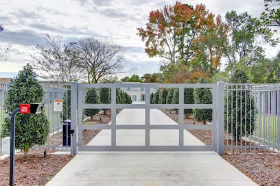 Logo of Digger Specialties, Inc.