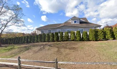 Logo of Hampton Bays Pool Co