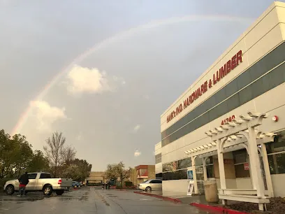 Logo of Hank's Hardware & Lumber