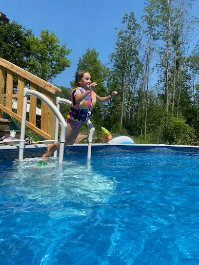 Logo of Hearth & Homes, USA