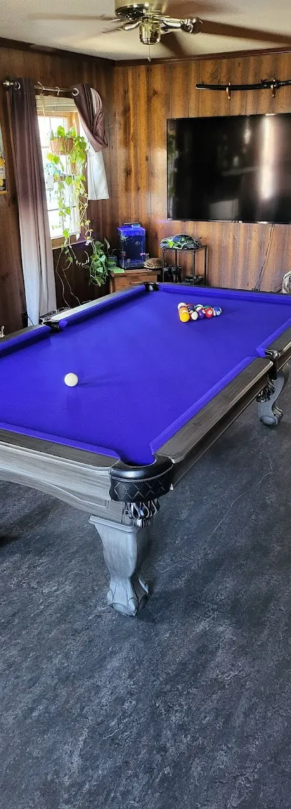 Logo of Home Entertainment & Decor Systems