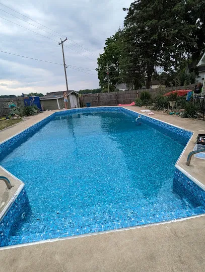 Logo of Huff Pool and Spa