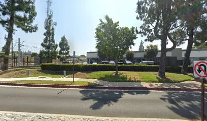 Logo of Huntington Pools Inc.