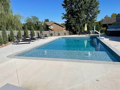 Logo of Icon Pools, LLC