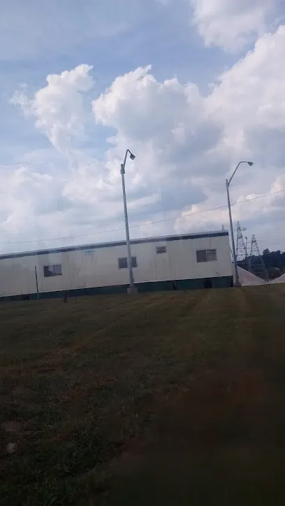 Logo of Main Line Commercial Pools, Inc.