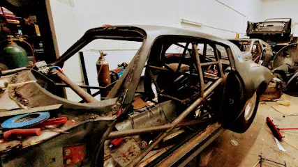 Logo of Mikes Metal Worx Inc. & Fabrication