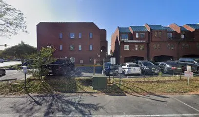 Logo of Paramount Pools