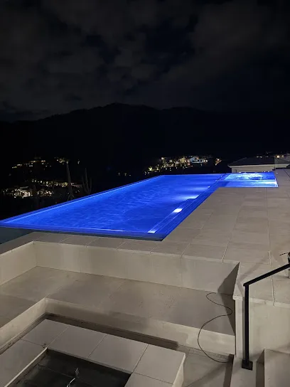 Logo of Pivot Custom Pools LLC