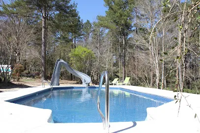 Logo of Regency Pools Contracting Inc.