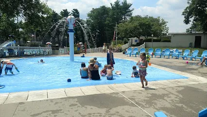 Logo of Roger Fay Williston Park Pool