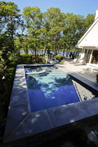 Logo of Shoreline Pools, Inc.