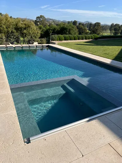 Logo of Showtime Pools