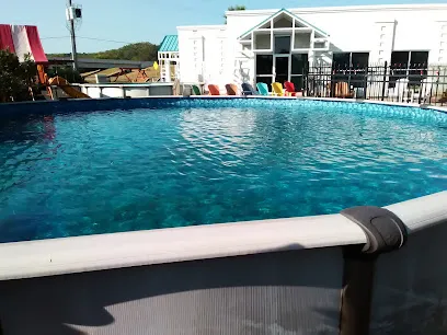 Logo of Splash Pools and Spas