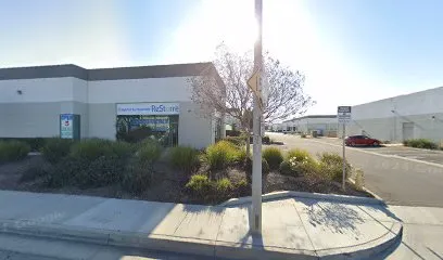 Logo of Stingray Custom Pools