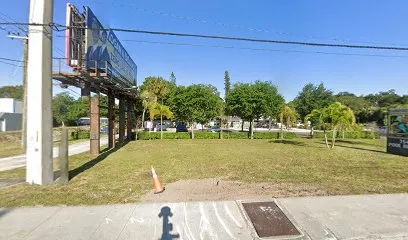 Logo of Swimming Pool Outlet