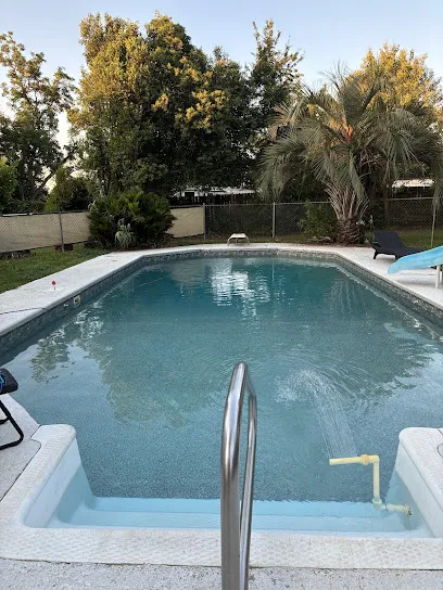 Logo of Triangle Pools Inc