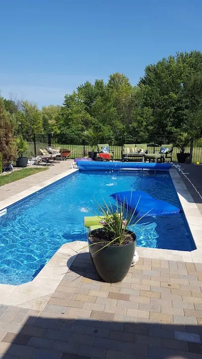 Logo of Water Works, Pools, Hot Tubs & More Inc.