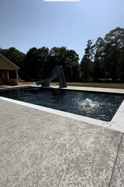 Logo of Waterline Aquatics