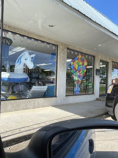 Logo of Wilma's Patio & Pools